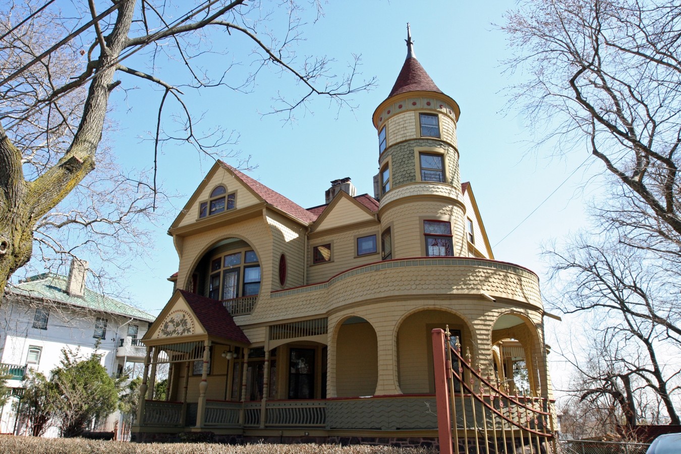 The Bechtel Mansion on Saint Paul’s Avenue stands within the Saint Paul’s-Stapleton Heights Historic District, 2014. Photo by Jan Somma. Staten Island Advance.